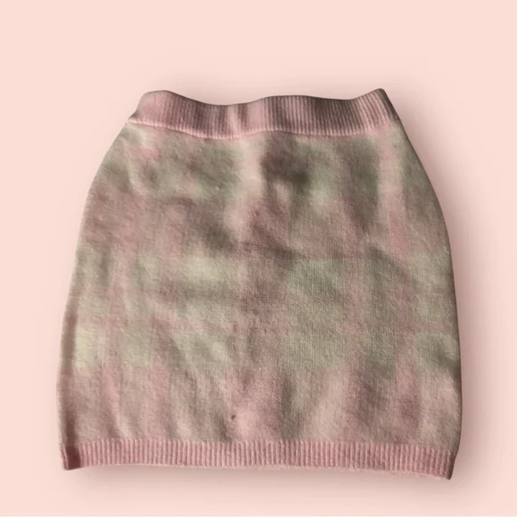 MABLE 2 Piece Set, Very Soft Sweater n / Mini Skirt - Picture 4 of 13